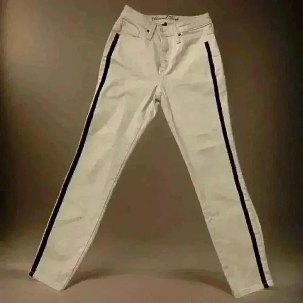 Universal Thread Jeans - image 1